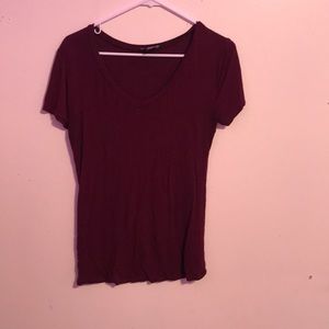 Slim fit v neck T shirt.